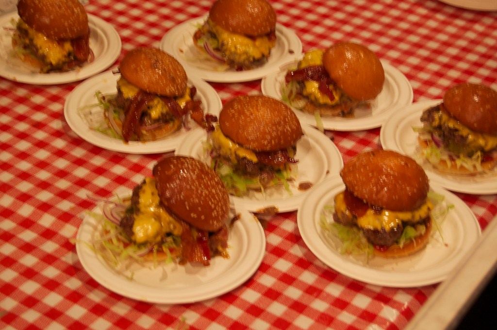 #NationalBurgerDay Review Emma Rose Tully