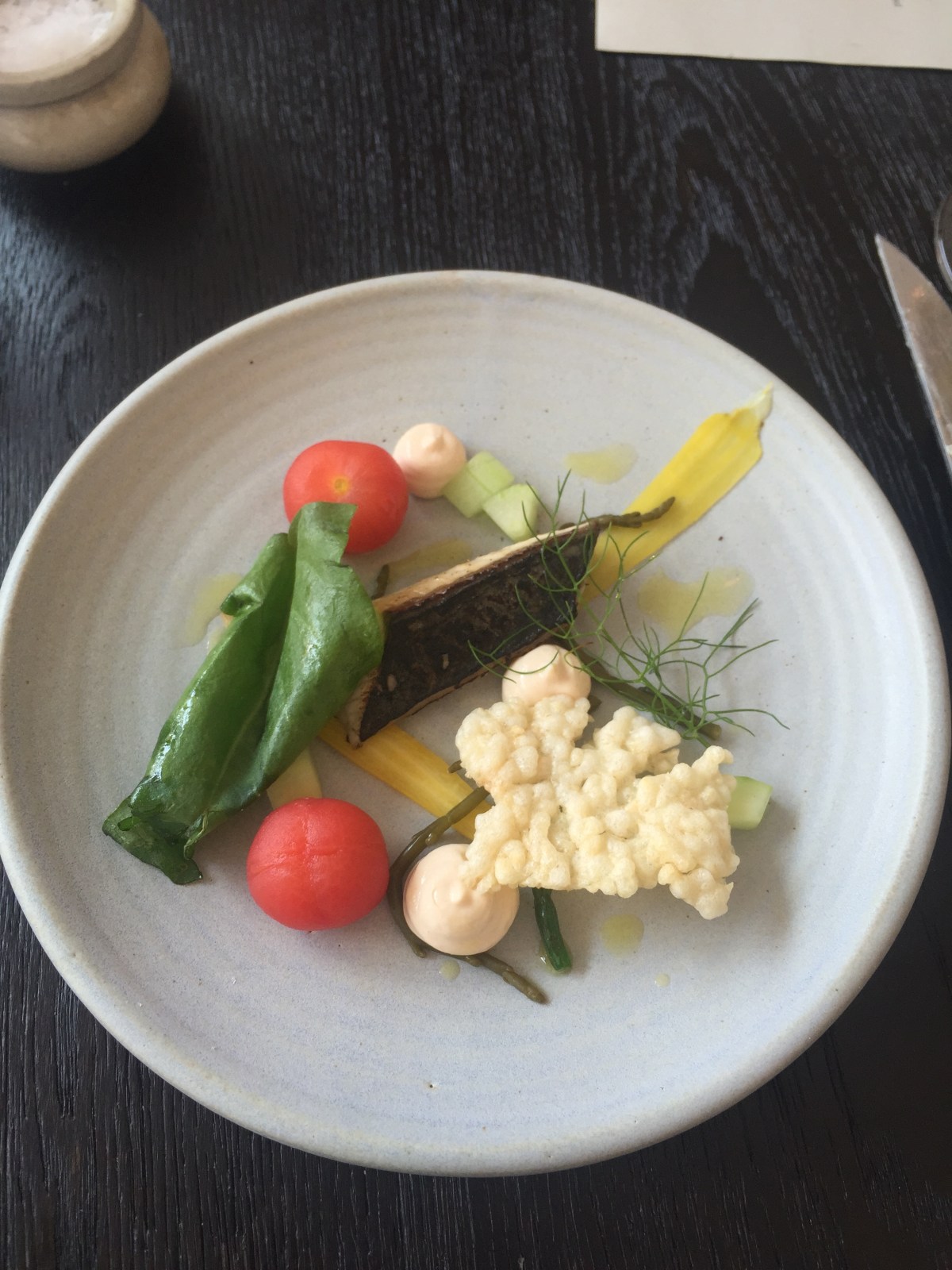 Willy's charred mackerel, smoked cod roe, pickles & rice cracker 