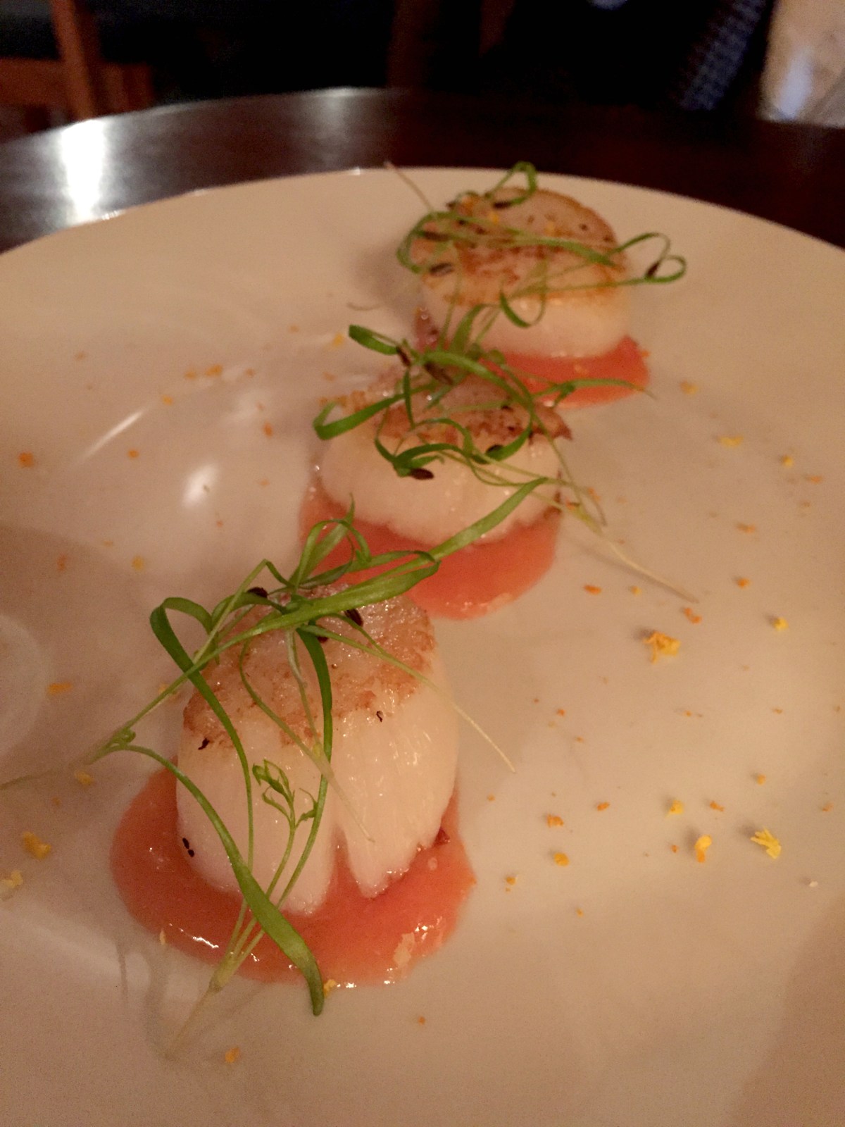 Pan seared scallops, fennel pollen, blood orange