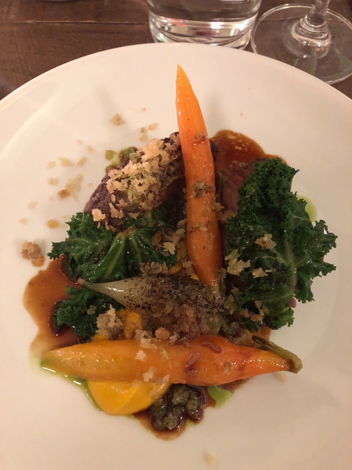 28 day aged beef, bone marrow crumb, red wine sauce